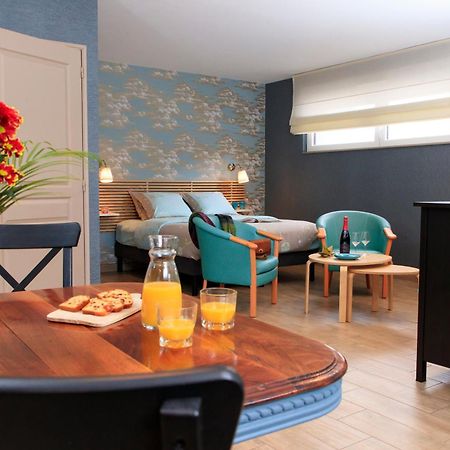 Gite Du Vieux Saule 1 Gite Avec Spa Privatif Pour 2 Personnes 1 Suite Familiale Sans Spa Vieil-Hesdin エクステリア 写真