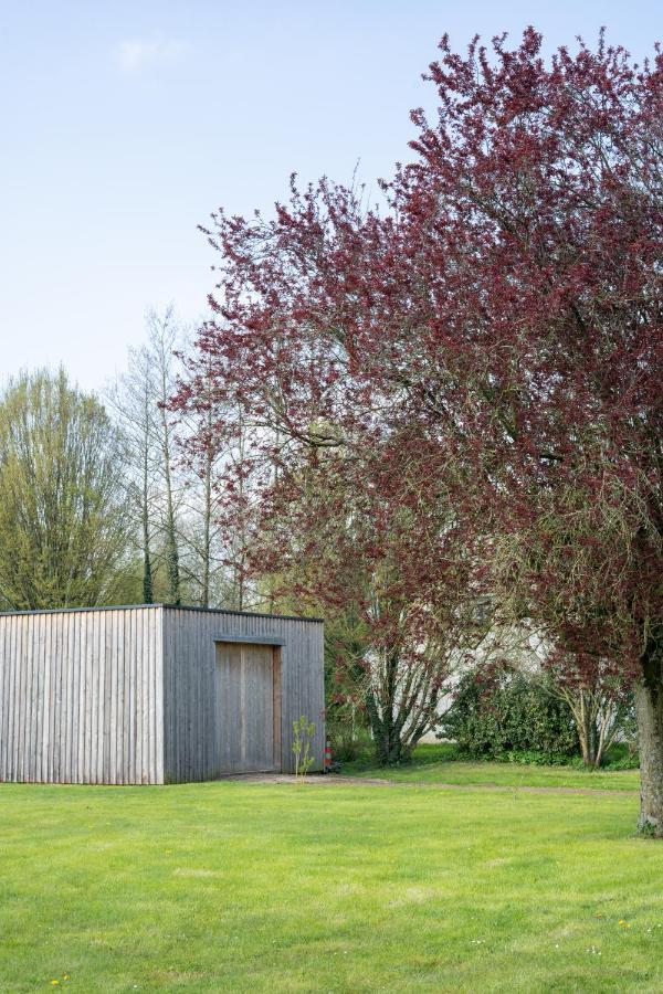 Gite Du Vieux Saule 1 Gite Avec Spa Privatif Pour 2 Personnes 1 Suite Familiale Sans Spa Vieil-Hesdin エクステリア 写真