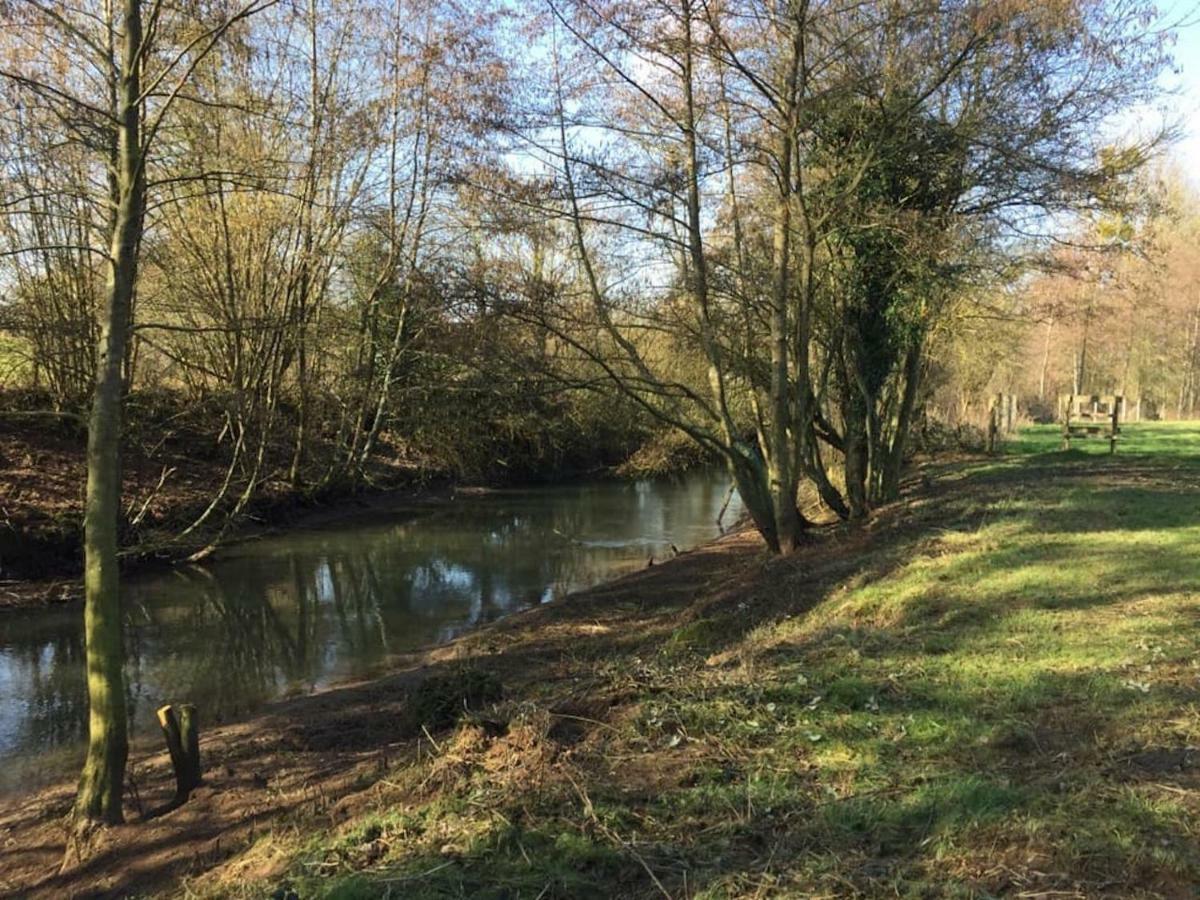 Gite Du Vieux Saule 1 Gite Avec Spa Privatif Pour 2 Personnes 1 Suite Familiale Sans Spa Vieil-Hesdin エクステリア 写真