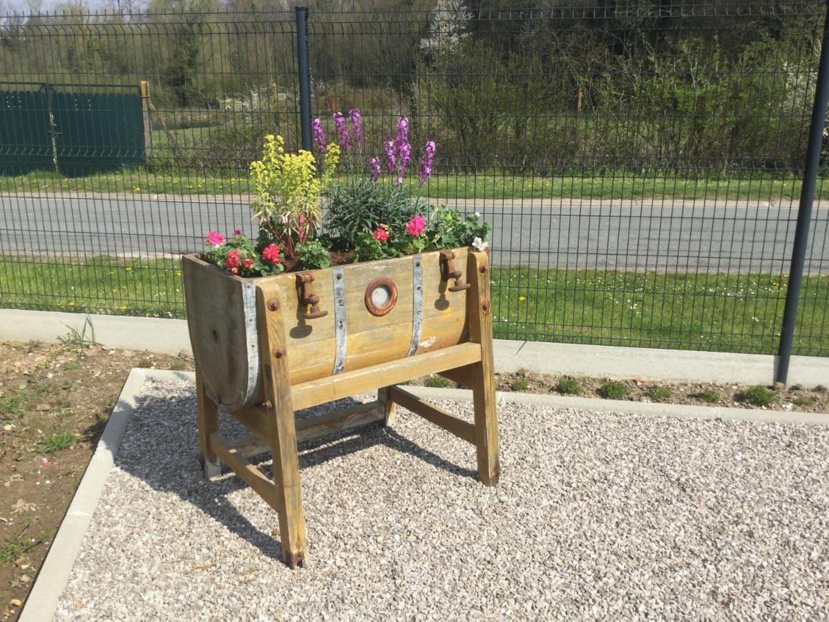 Gite Du Vieux Saule 1 Gite Avec Spa Privatif Pour 2 Personnes 1 Suite Familiale Sans Spa Vieil-Hesdin エクステリア 写真